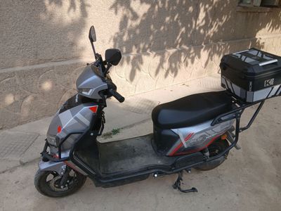Skuter Wasat Sport solitaldi