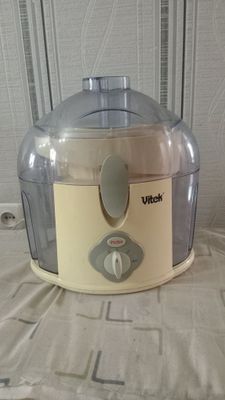 Соковыжималка vitek