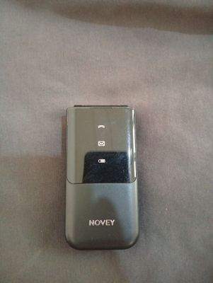 Novey telefoni 1 oy bo'ldi olinganiga