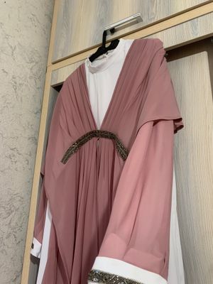 Vecherniy abaya 1 martta kiylgan