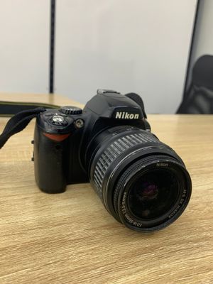 Nikon D40
