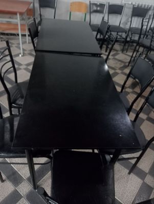 Stol stul sotiladi 6 kamplekt baquvvat ishlangan