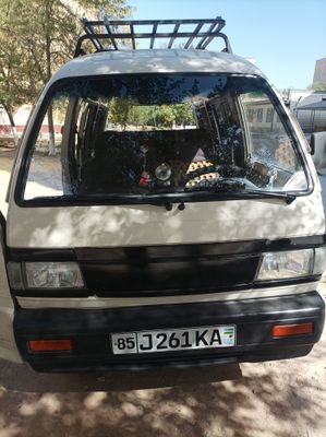 Damas sotiladi