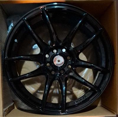 Продаются новые диски R17 / 4х100-114 BLACK глянец