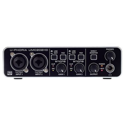 Звуковая карта Behringer UMC202HD