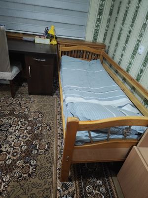 двухъярусная кровать