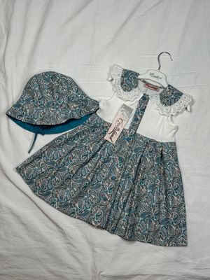 Yoqali ko’ylakcha+shlyapa