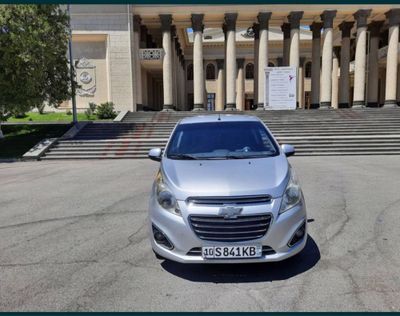 Chevrolet spark sotiladi 2011 yil
