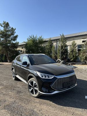 Byd song plus flagship