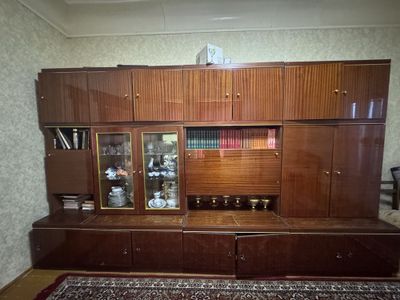 Стенка для гостинной,б/у