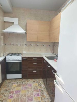 Сдаётся квартира рисвий базар