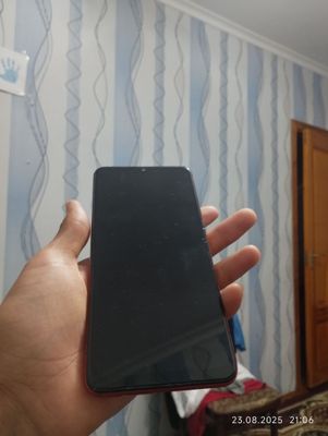 Самсунг. А 12