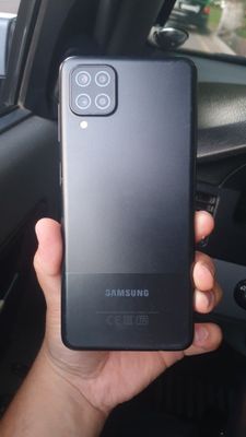 Samsung A12 tel sotilad