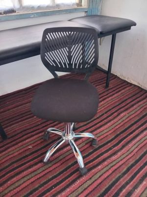 Kushedka va kreslo