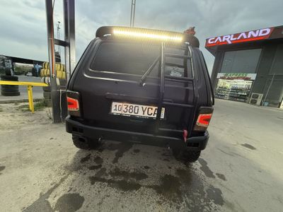 Нива 4х4 срочно поодается