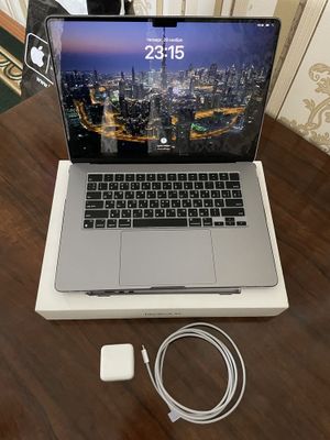 MacBook Air M3 15-inch новый