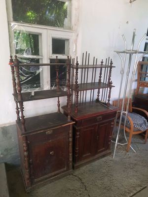 Продаются антикварные этажерки