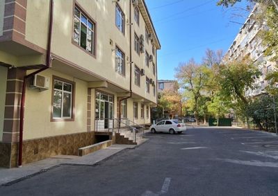 Ойбек Интернешион | 70кв - нежилое помещение Аренда