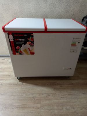 Продам Морозильник