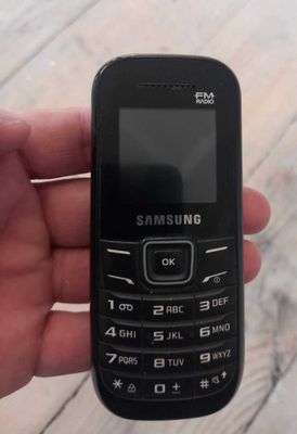 Samsung telefon sotiladi