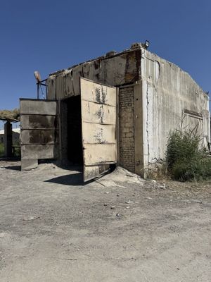 Tez va arzon Bino va g'isht sotiladi. .
