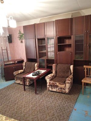 Срочно Продается 2ком-я квартира Мустакиллик 1/7