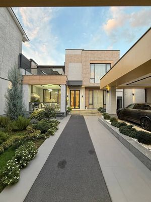 Срочно продаеются евро дом 5 соток 6 комнат Луначарского