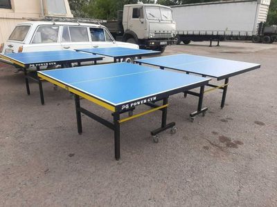 г. Stol tennis ishlab chqaruvchidan 1 qo'l 1