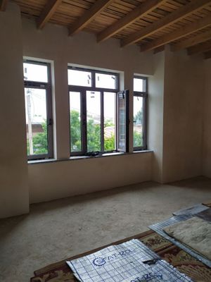 Albastir Gips suvoq qilamiz padmayak 90° diaganalga ham chiqaramiz