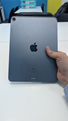 iPad Pro 2018 Sotiladi