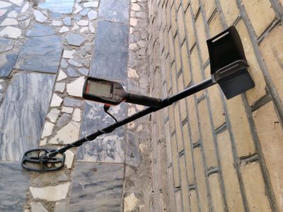 Metall Detektor QuestX5