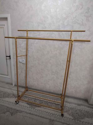 Вешалка гардеробная напольная