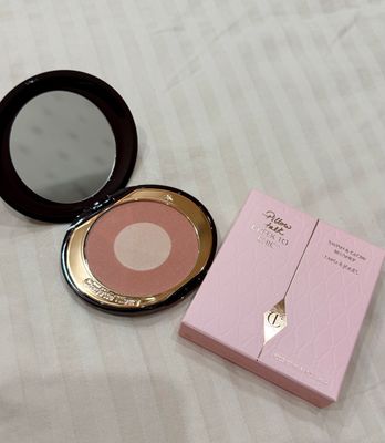 Румяна от Charlotte tilbury новые.