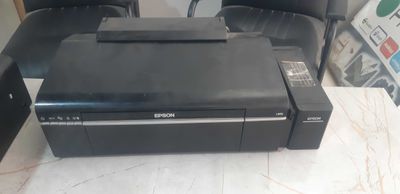Epson l 805 yaxshi ishlab turubti