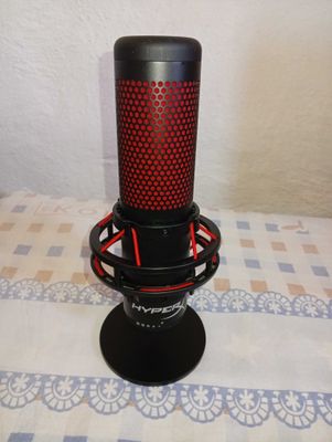 Mikrofon HyperX QuadCast sotiladi
