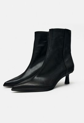 Новые ботинки ZARA