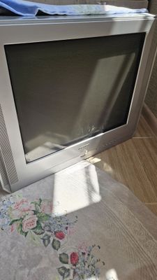 Продам тв Самсунг