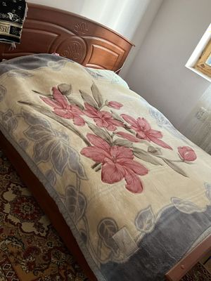 Продается кровать 1,5