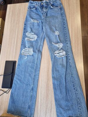 Джинсы женские ZARA