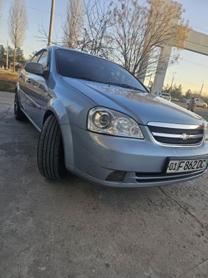 Lasetti 1.8 срочно