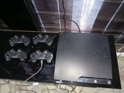 Sony Playstation 3 sotiladi