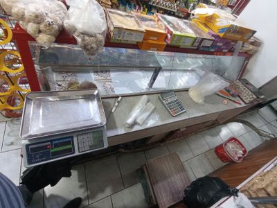 Витрина холодильник