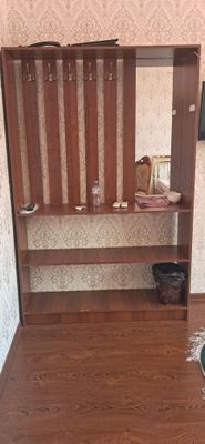 Прихожка и письменный стол