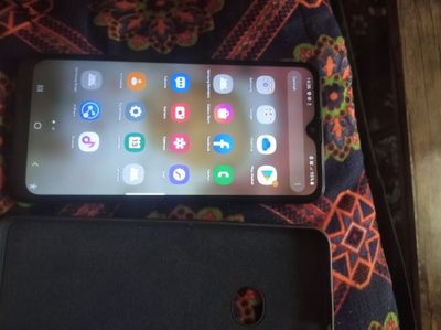 Samsung a10s sotiladi