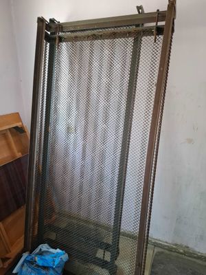 Железная кровать