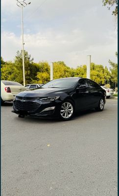 Malibu XL Sotladi ideall moshina