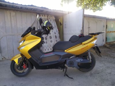 Kymco xciting 500