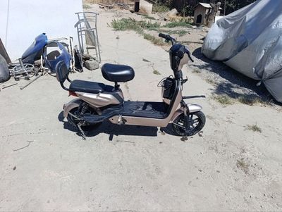 Продается электро скутер