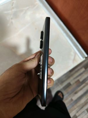Redmi 13 pro+5 G   12 . 512GB