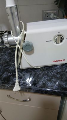 Мясорубка Emerald